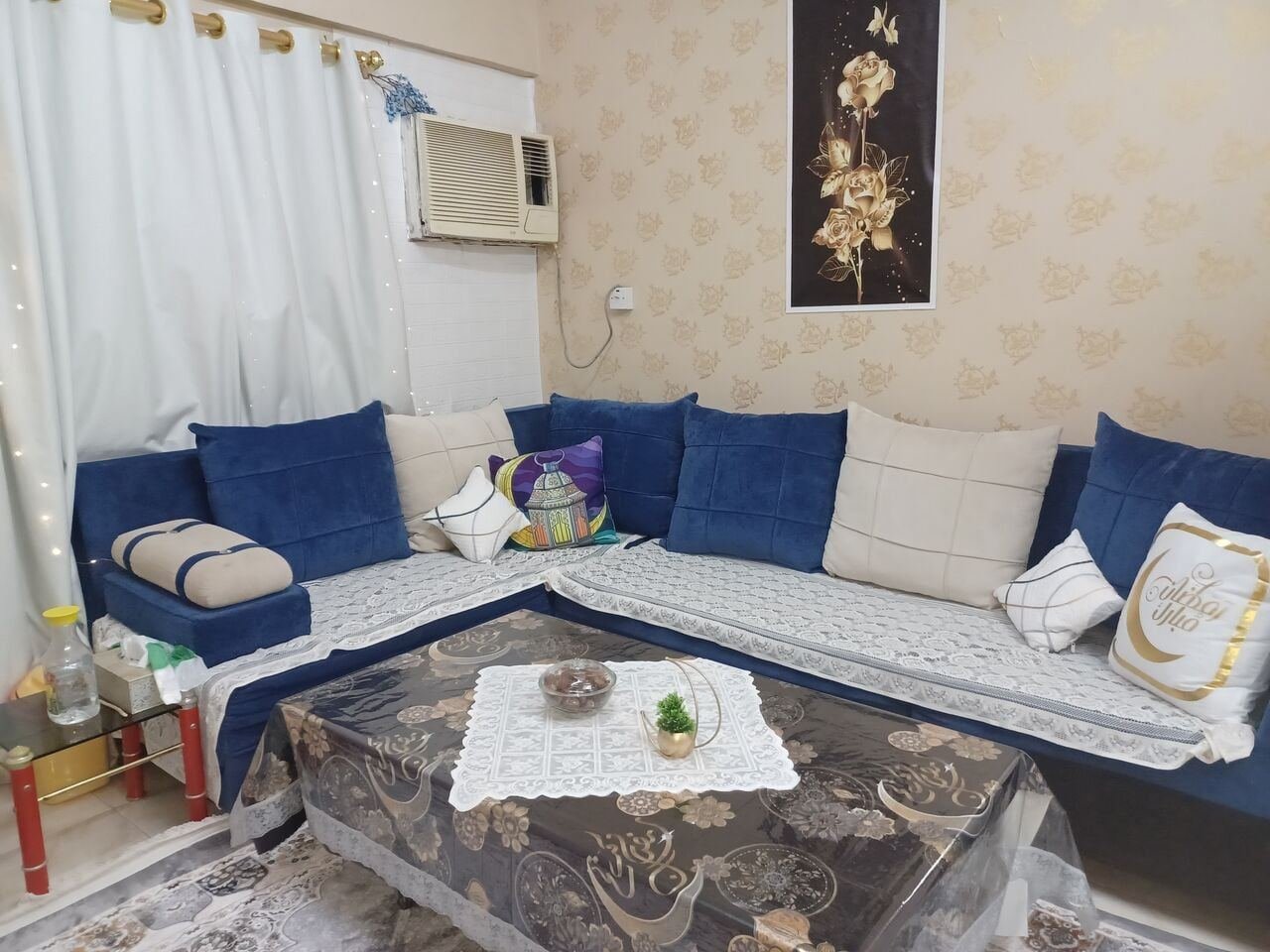 SAR 1100/month, Furnished, Fully Furnished Separate Room Available Near Batha Metro
