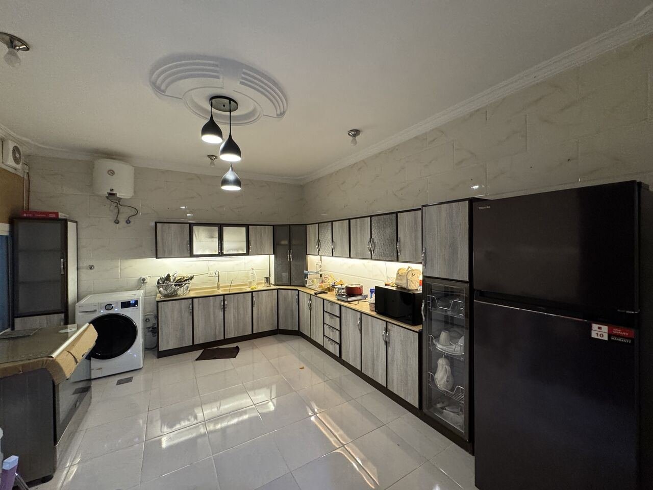SAR 23000/year, Furnished, 2 BR, Apartment For Rent With Furniture And Electrical Appliance For Sale.