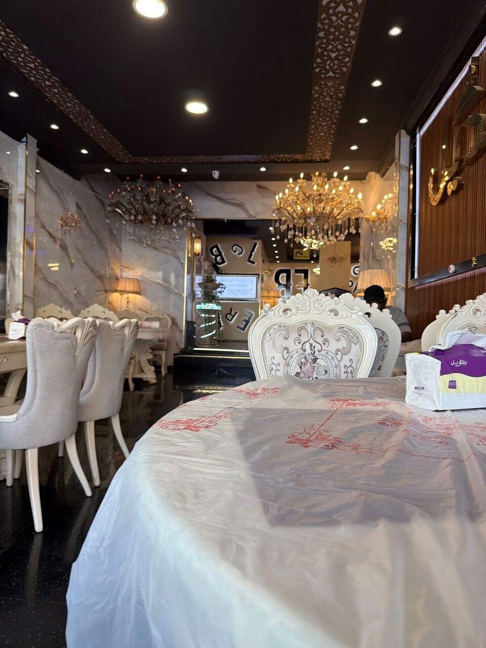 SAR 350000, 200 Sq. Meter, Successfully Running Fish Restaurant For Sale