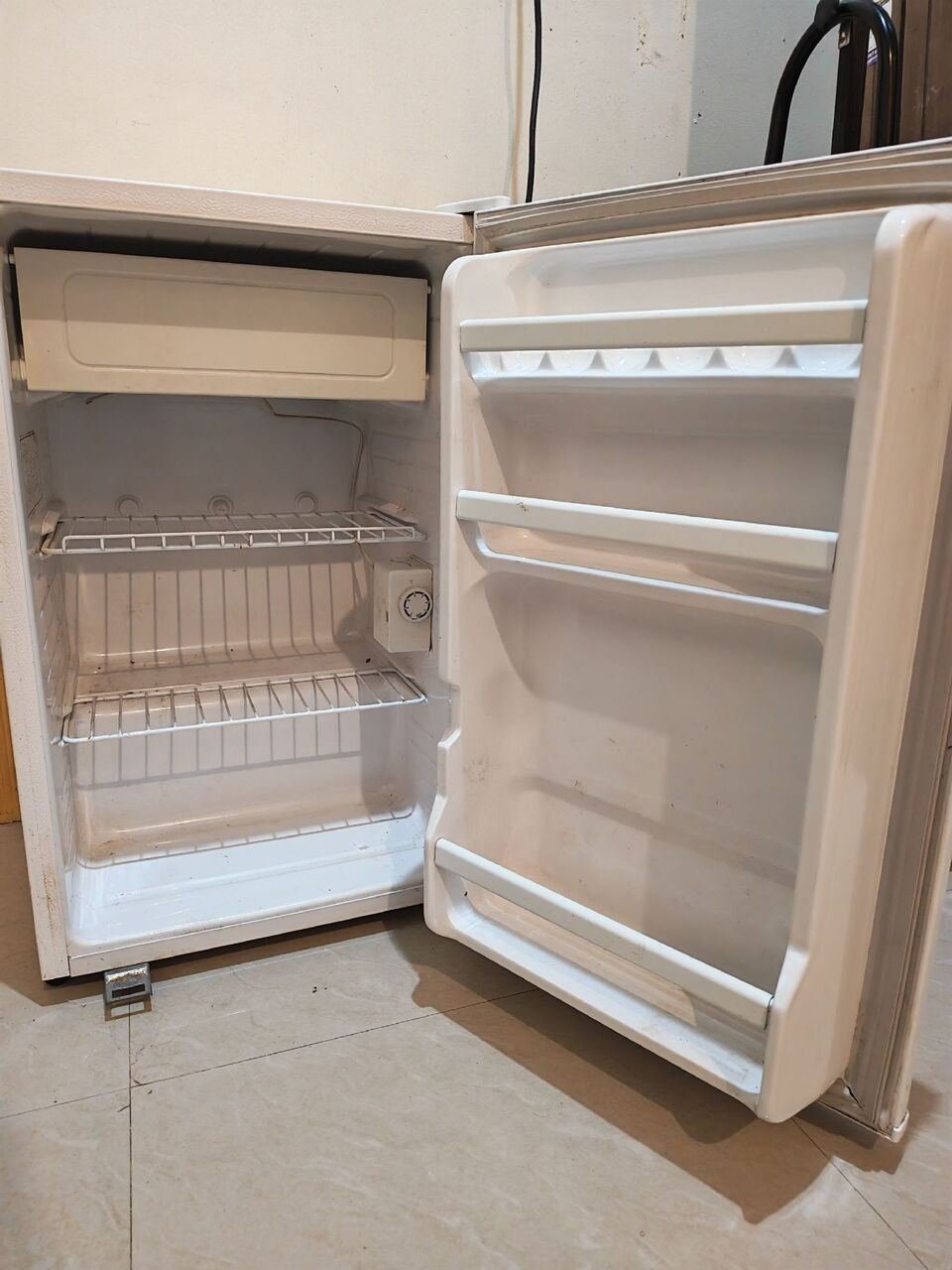 SAR 150, Refrigirator