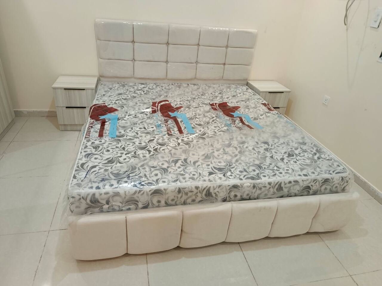 SAR 5, Modern Luxury Bedroom Set | Premium Quality & Stylish Design