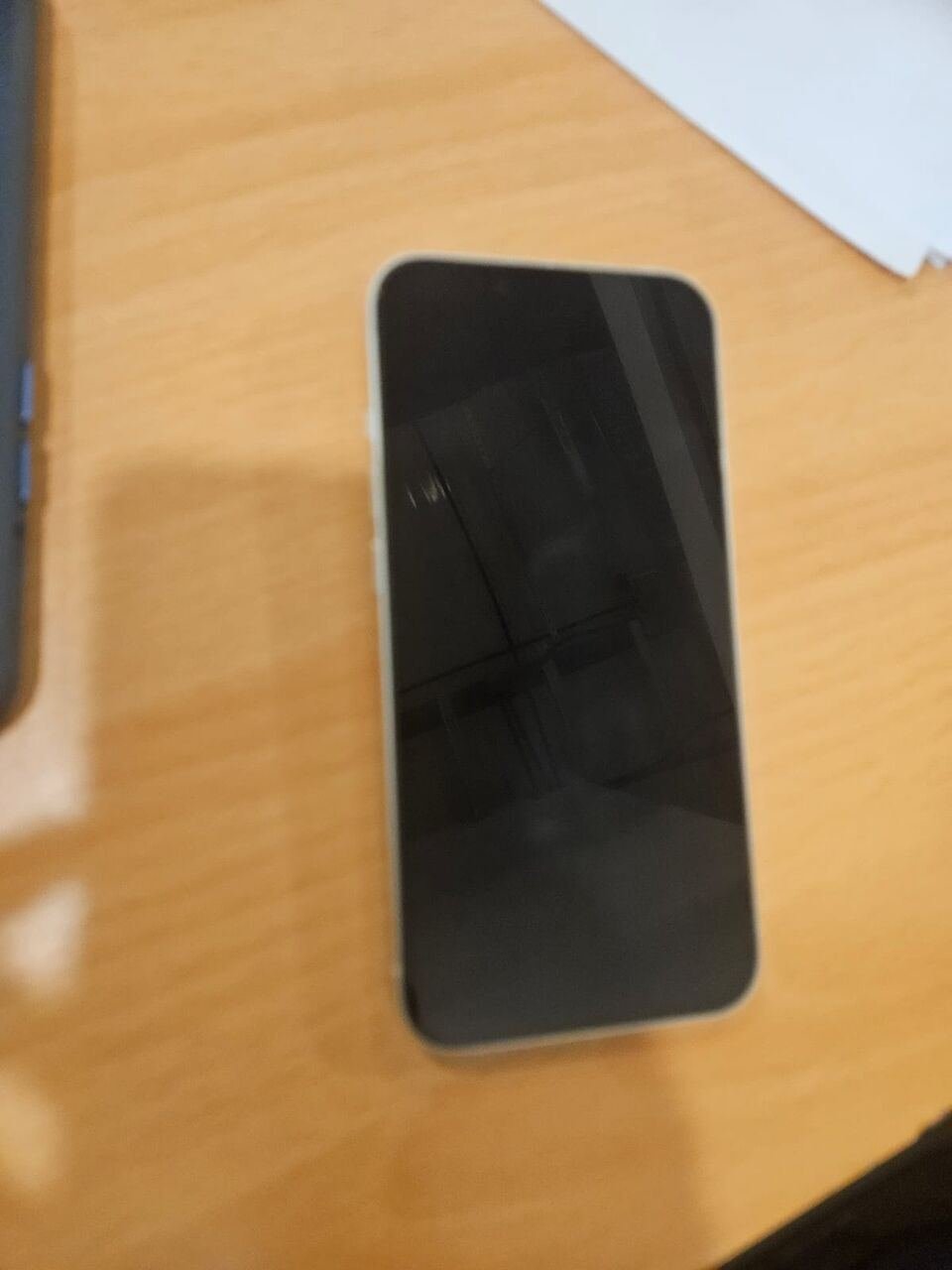 SAR 1250, Iphone 14 White (256 GB) Excellent Condition