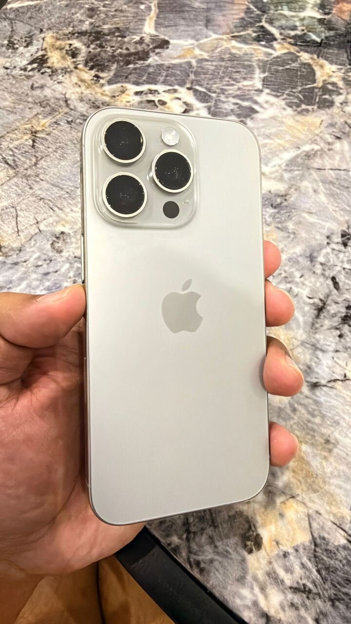 SAR 3200, Iphone 16 Pro - 128 GB Natural Titanium