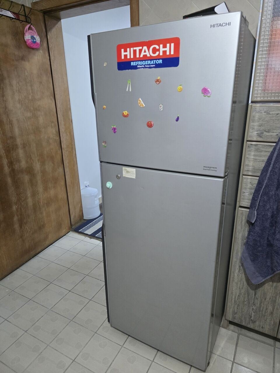 SAR 900, Hitachi Invertor Refrigerator In New Condition Available