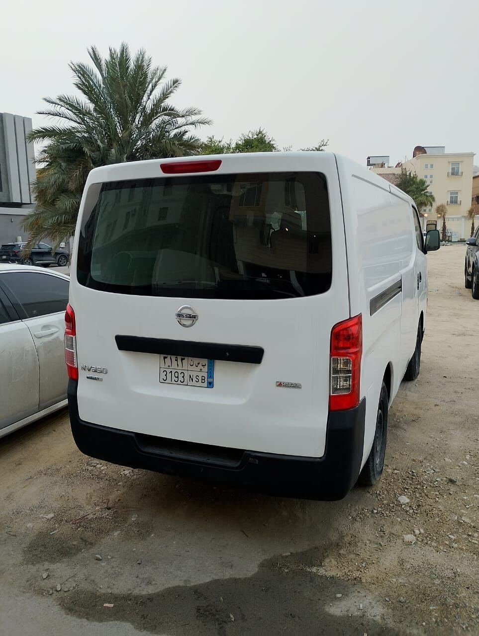 SAR 58000, Nissan Commercial, 2021, Manual, 136000 KM, Full Original Nissan Urvan Cargo Van Fully Maintained
