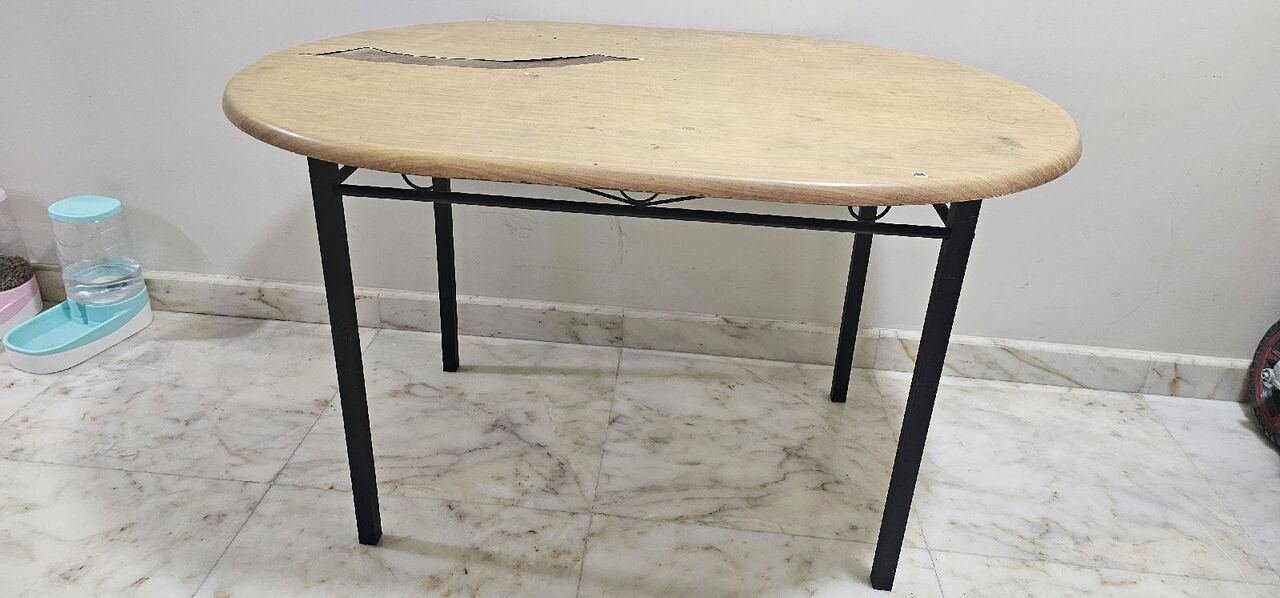 SAR 200, Dining Table - Small
