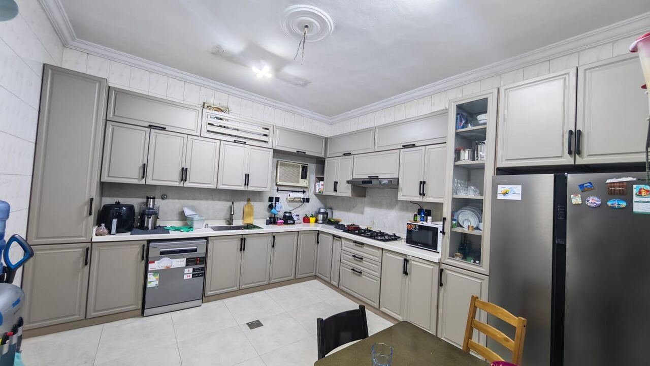 SAR 35000/year, 3 BR, 250 Sq. Meter, 5 Room Big Size Neat And Clear Flat Available For Rent