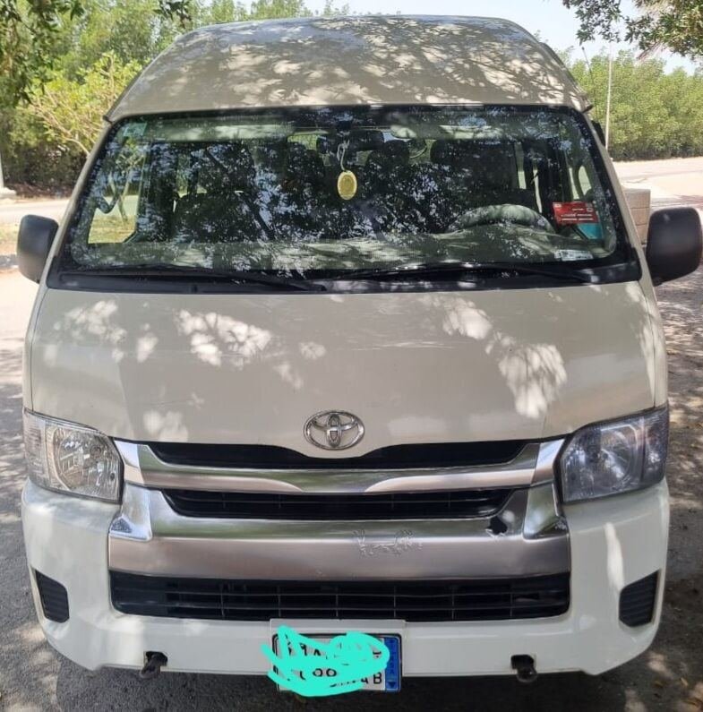SAR 72000, Toyota Hiace Highroof, 2015, Manual, 500 KM, Want To Sell My Toyota Hiace