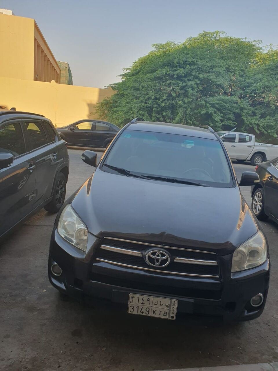 SAR 26500, Toyota RAV4, 2011, Automatic, 293000 KM, – For Sale Black Mileage: 293,000 Km New Tyres Private Vehicle Inspe