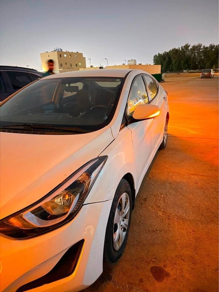 SAR 21000, Hyundai Elantra, 2015, Automatic, 385000 KM, In Good Condition