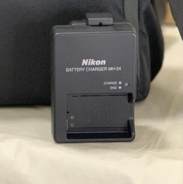 SAR 150, Nikon MH24 Charger