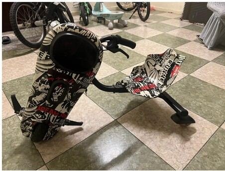 SAR 400, SAR 400 Drift Bike & Small Bicycle For Sale Very Good Condition