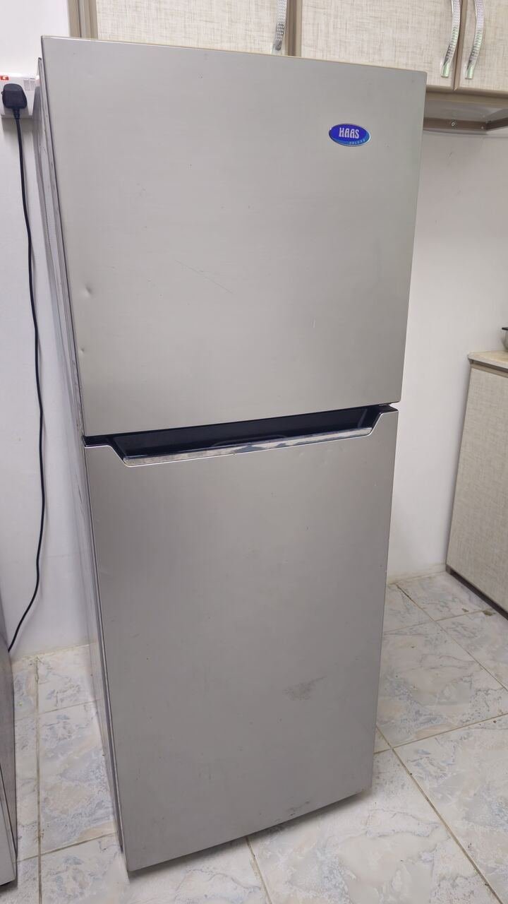 SAR 300, Available Refregirator