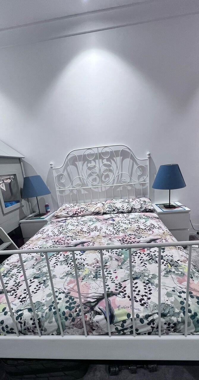 SAR 2500, Furniture For Urgent Sale