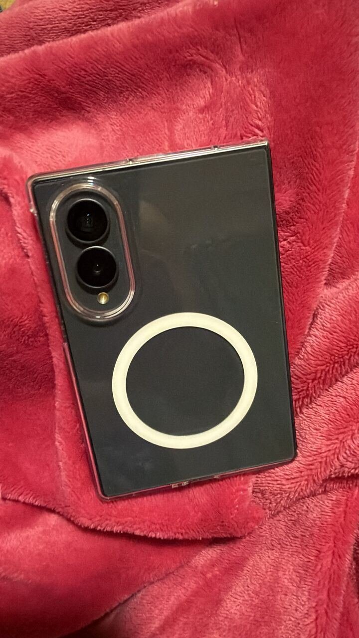 SAR 6000, Z Fold 8. Graphite - Bought 40 Days Back + Free Galaxy Ultra First Gen Watch
