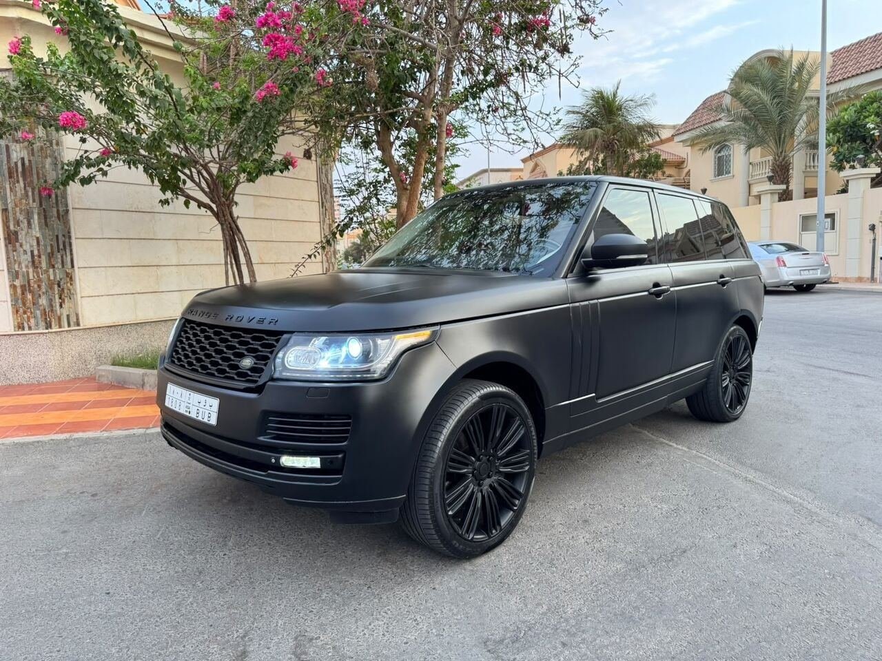 SAR 80000, Land Rover Range Rover, 2013, Automatic, 203000 KM, Range Rover Vogue SE Super Charge