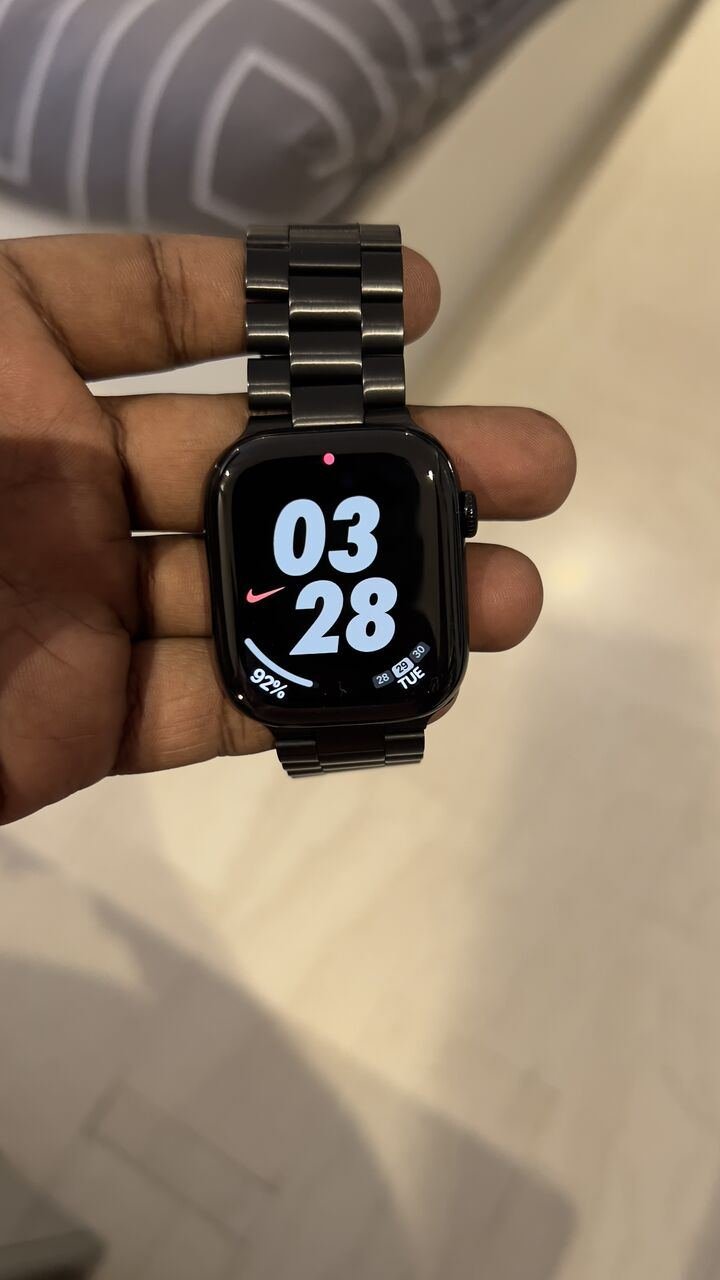SAR 1500, Apple Watch11and Meta VR For Sale