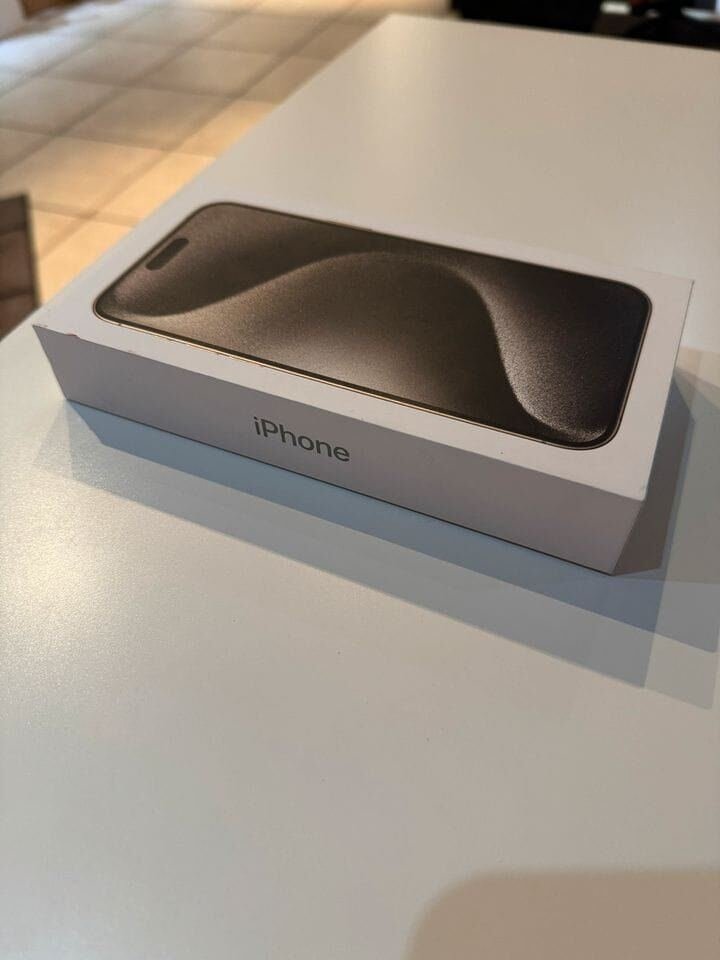 SAR 2900, Iphone 15 Pro Max 256GB Natural Titanium