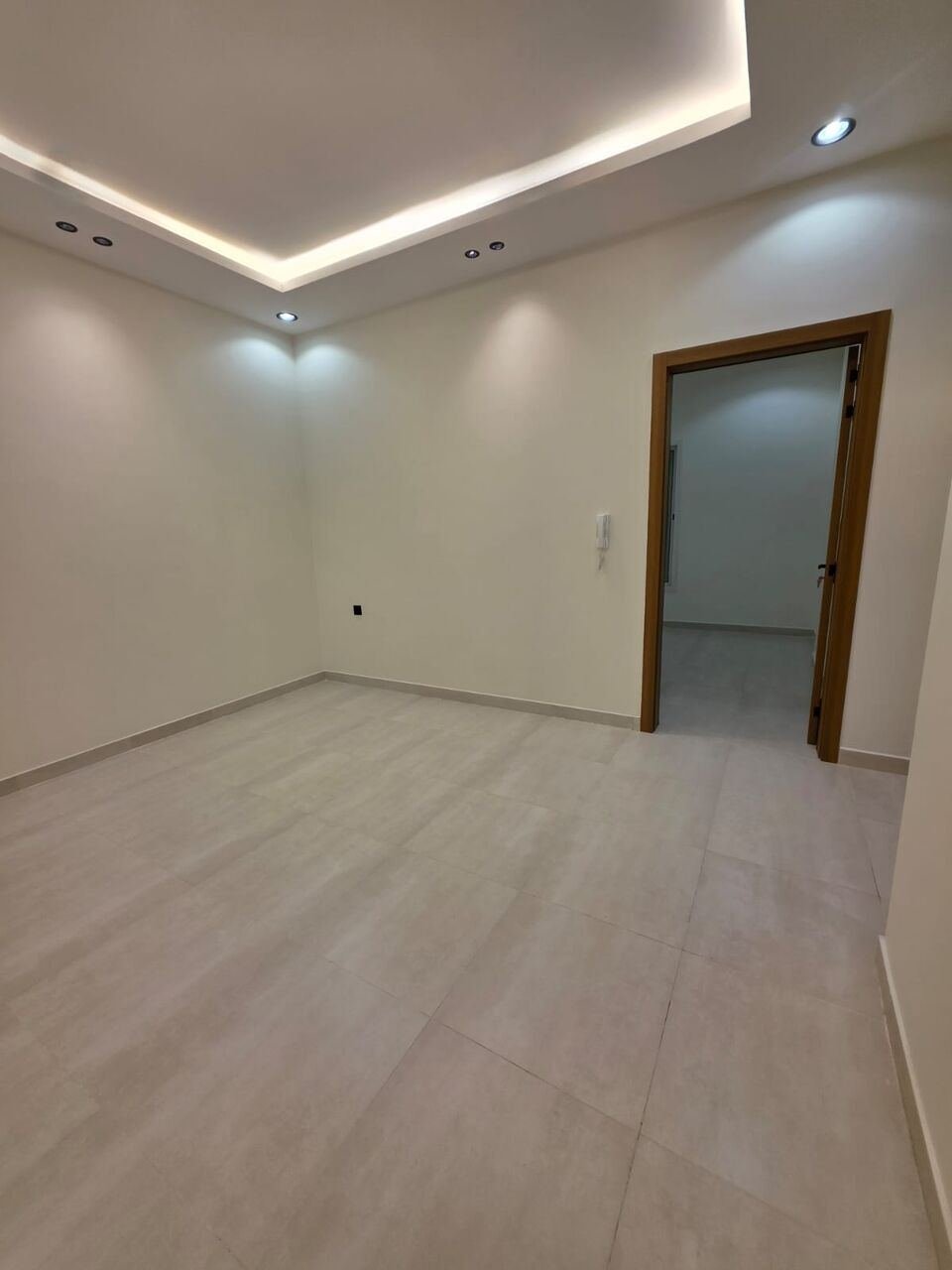 SAR 27600/year, 2 BR, 2 Bedrooms | 2 Bathrooms * 1 Kitchen | 1 Living Room