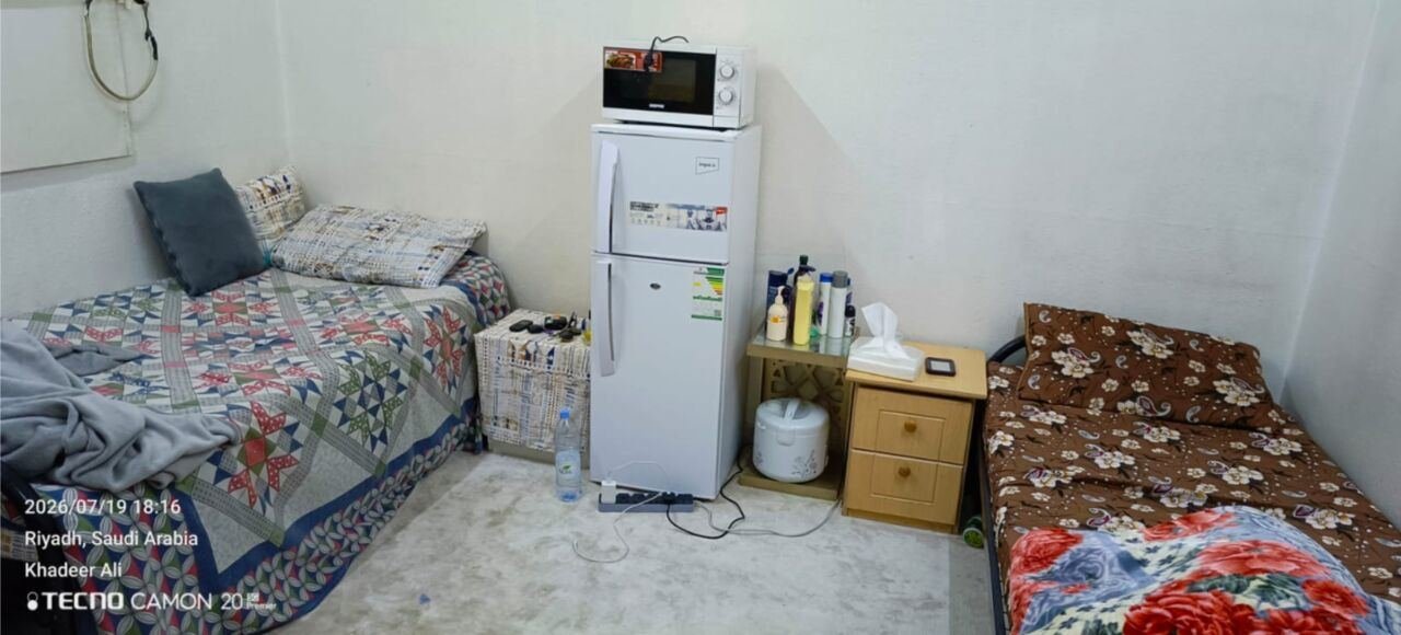 SAR 1000/month, Bed Space Available With Furnished
