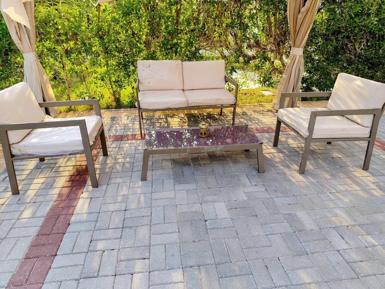 SAR 700, Garden Table And Chairs