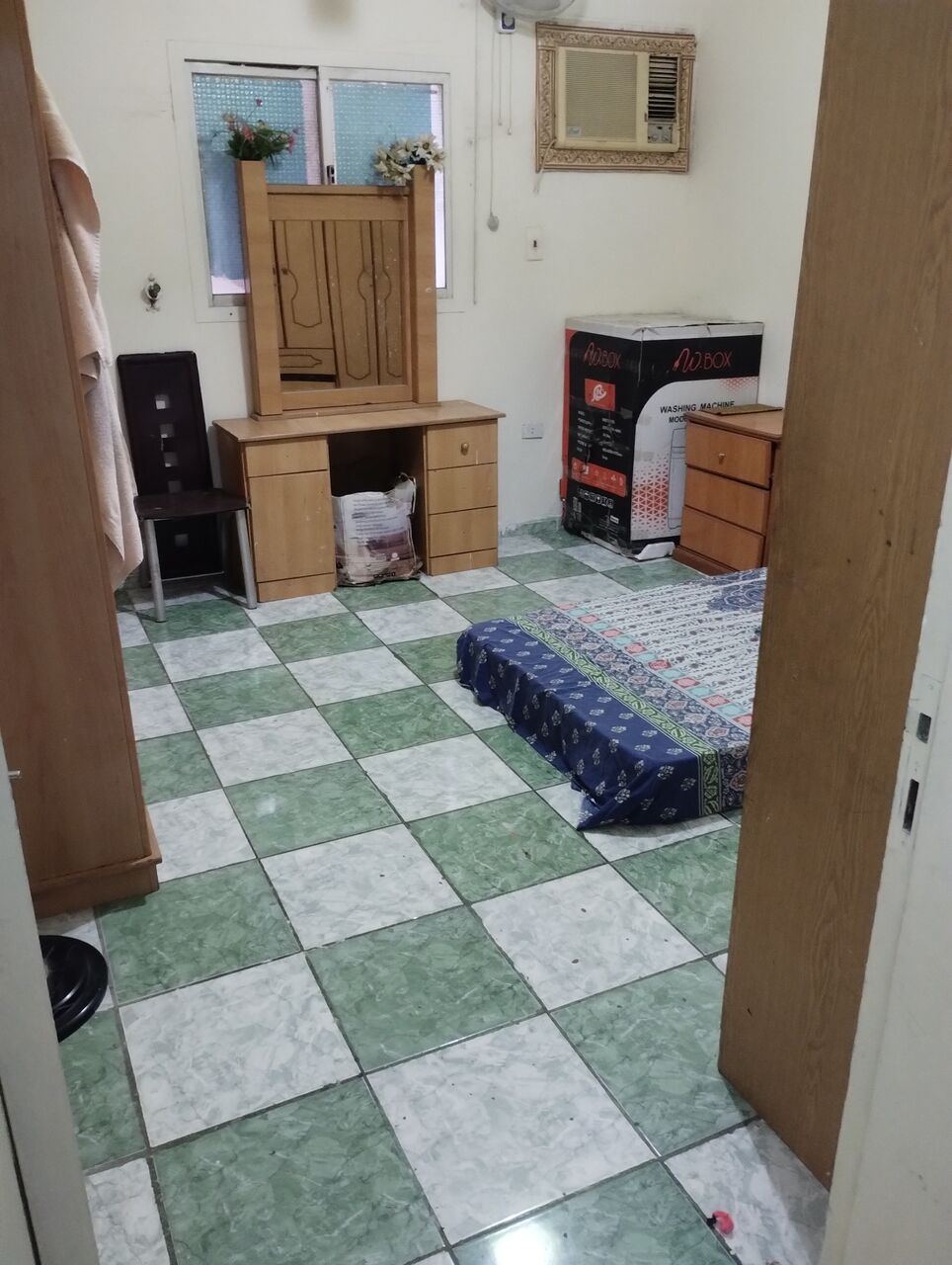 SAR 1000/month, Furnished, Separate Single Room