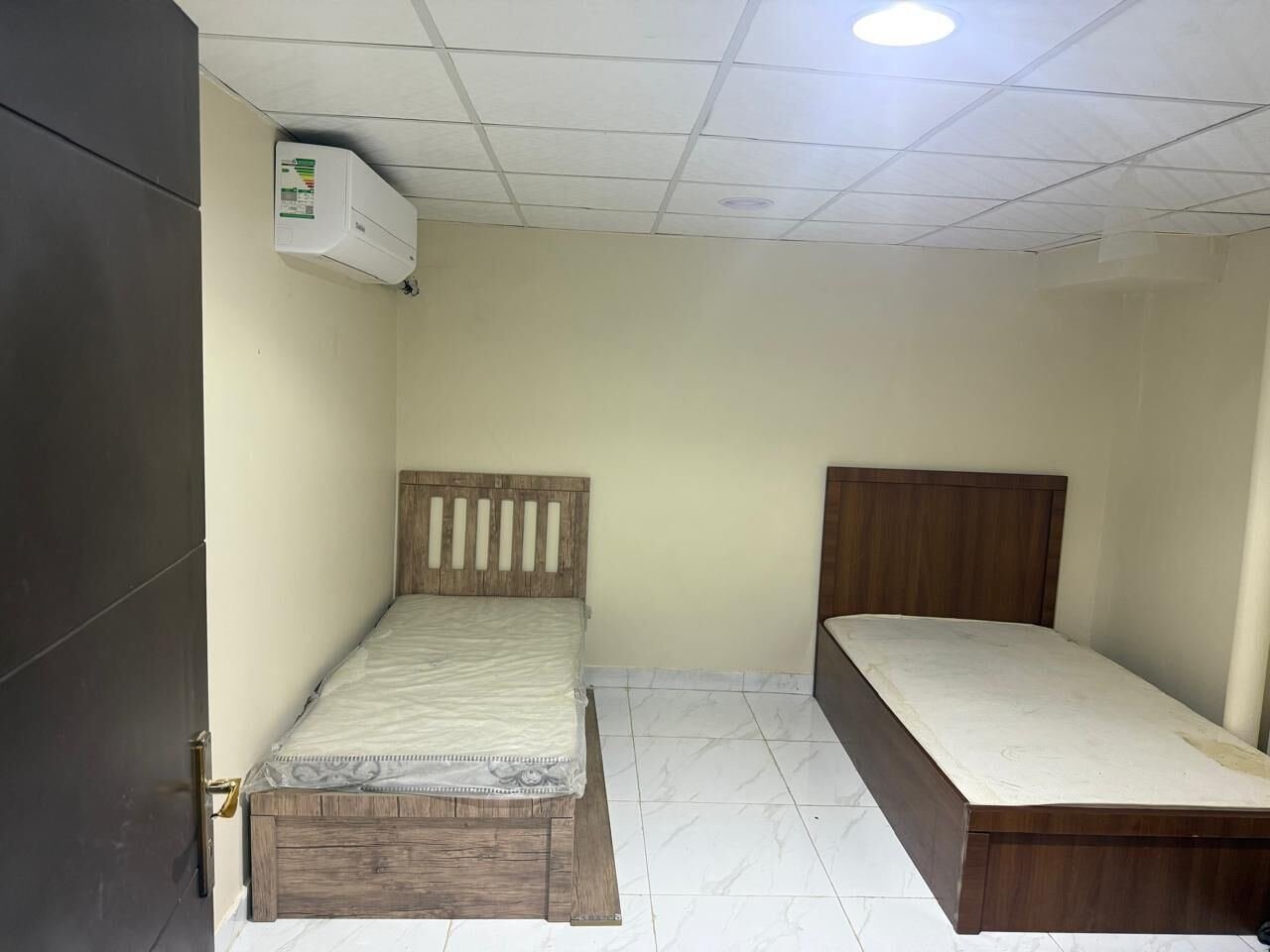 SAR 1100/month, Room For Rent Malaz Rent 1100 Per Month