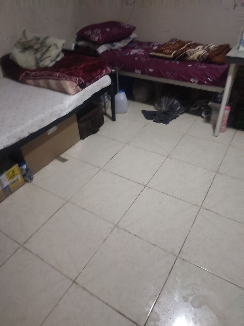 SAR 300/month, 200 Sq. Feet, Room For Rent Bed Space Available For Bachelors