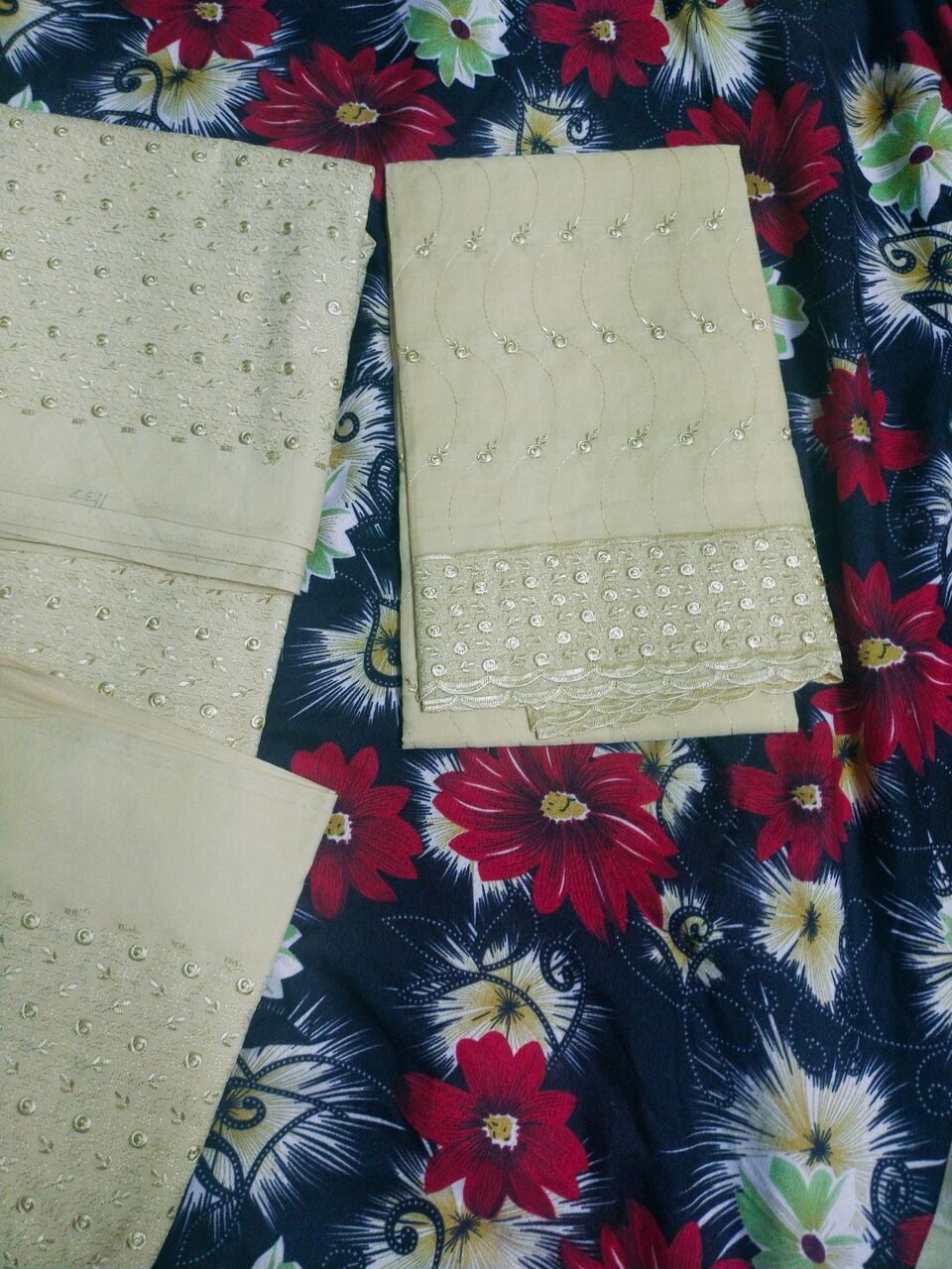 SAR 25, Unstitched New Punjabi Suits For Sale