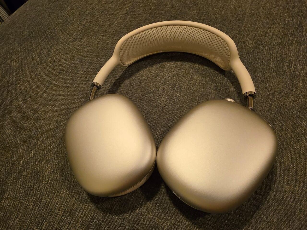 SAR 1000, Apple Airpods Max (Type-C) Wireless Headphone