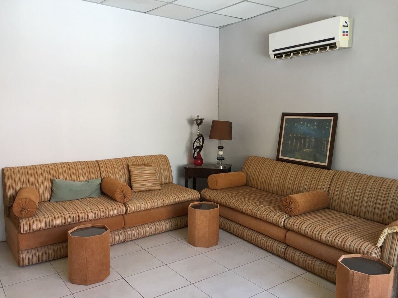 SAR 50000/year, Furnished, 4 BR, 700 Sq. Meter, A Very Friendly Staying Place