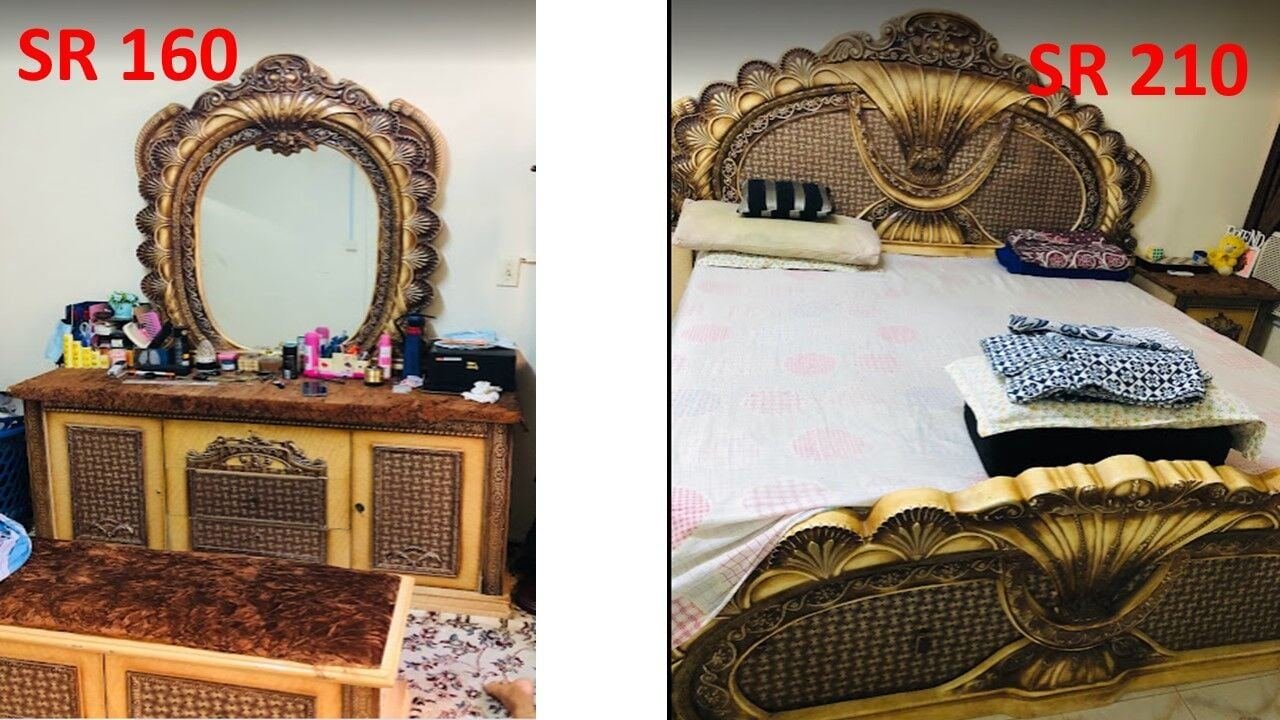 Double Cot And Dressing Mirror With Sitting Bench