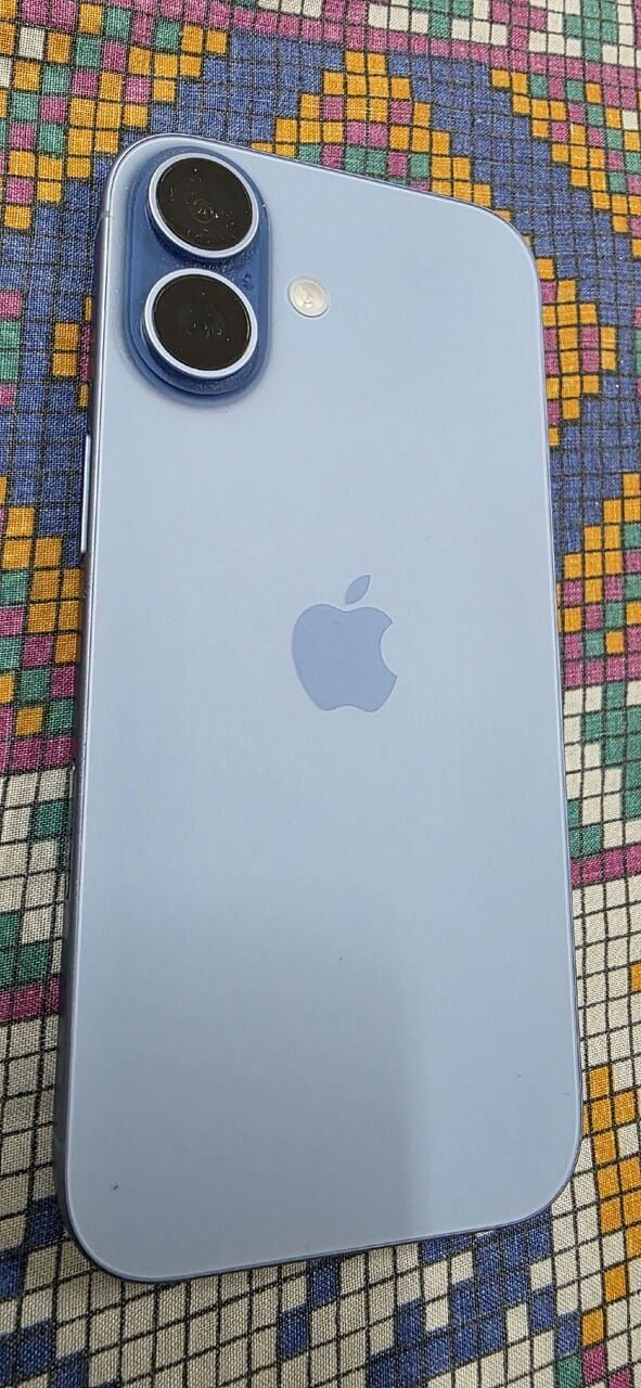 SAR 3400, Iphone 17 256GB 100% Mist Blue *new*