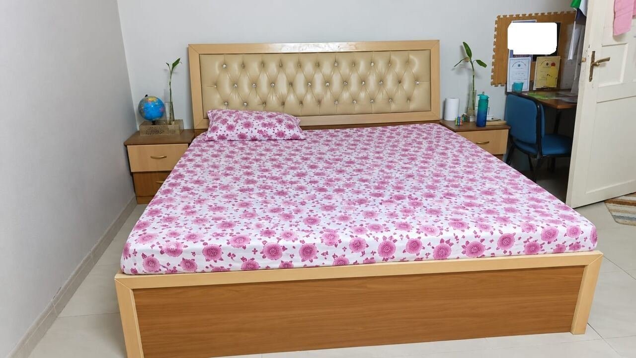 SAR 3500, HOUSEHOLD ITEMS FOR SALE – GOOD CONDITION