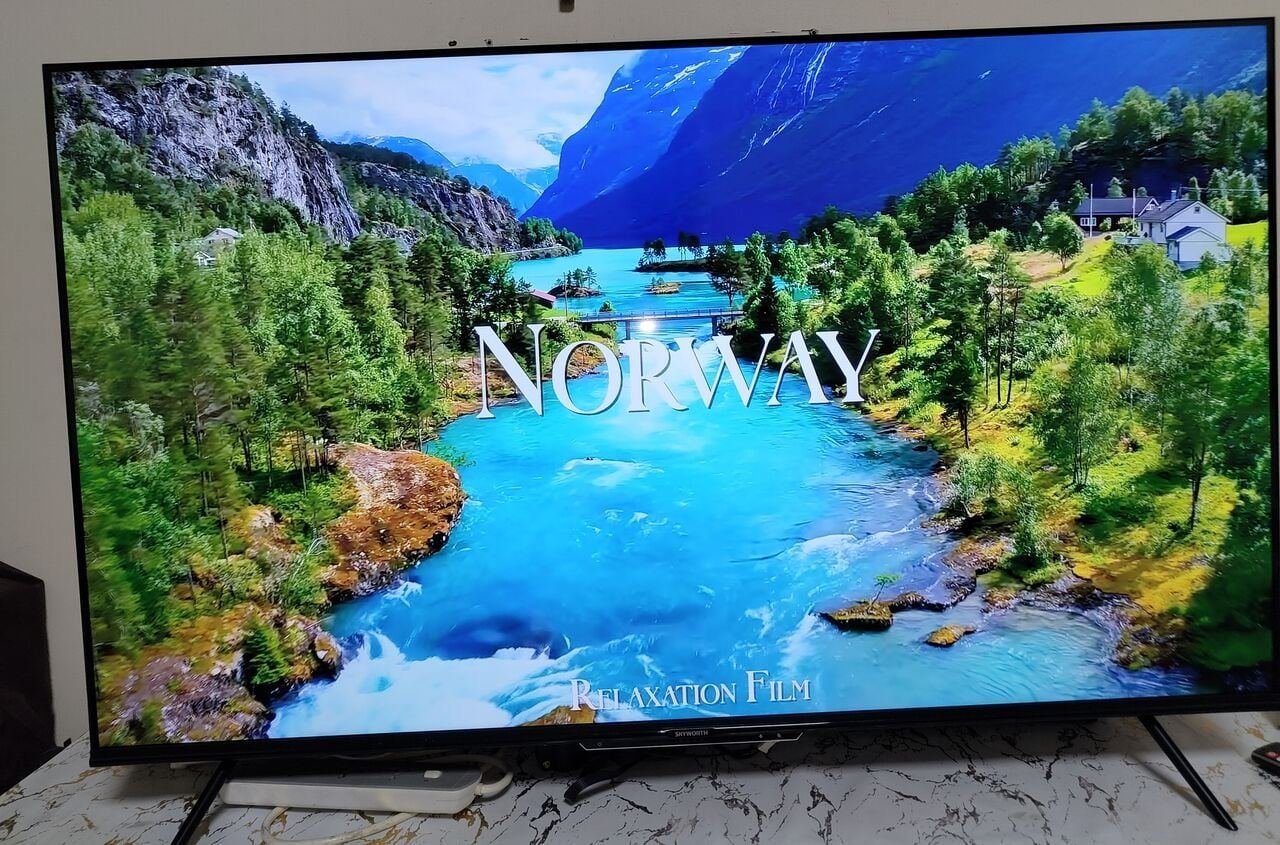 SAR 650, Skyworth 50 Inches 4K Smart Google LED TV In Excellent Condition