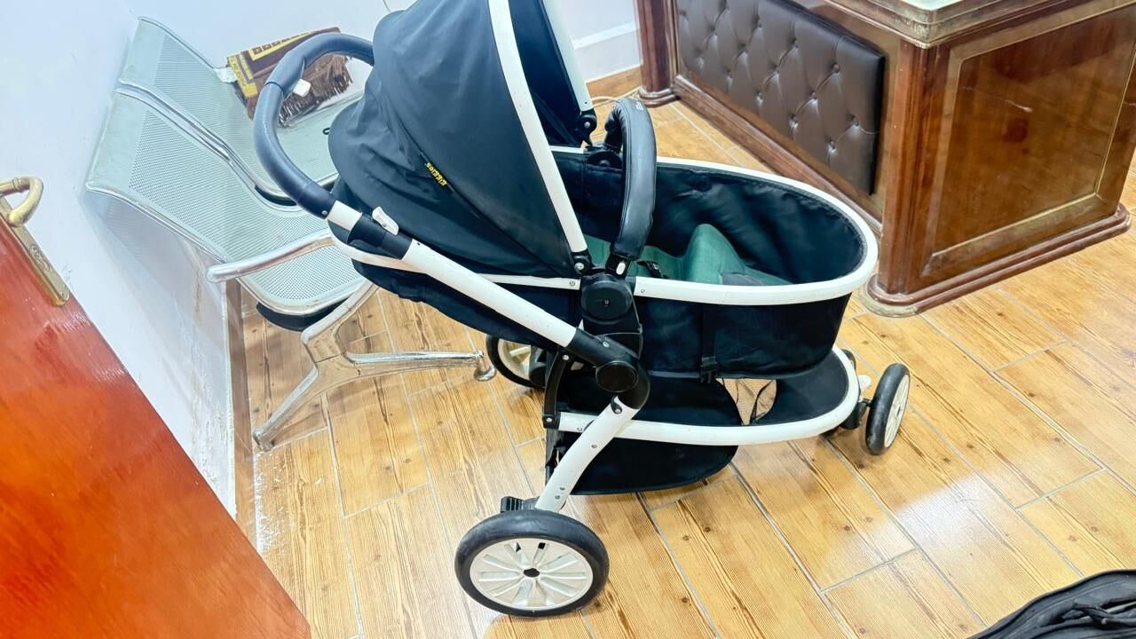 SAR 250, Modern Premium Baby Stroller / Pram – Excellent Condition! 🍼✨