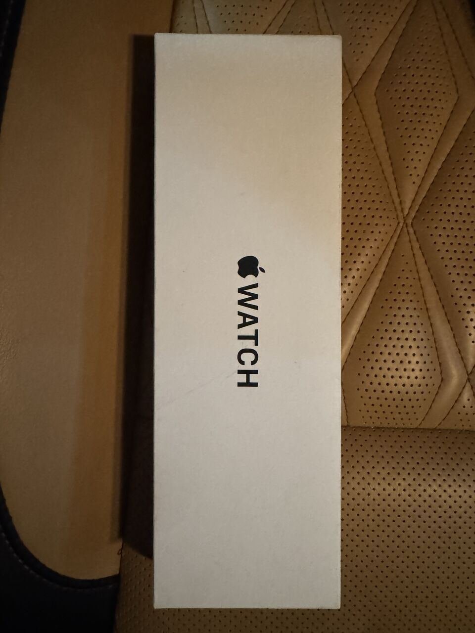 SAR 900, Brand New Apple Watch SE2 44mm Cellular Midnight For Sale