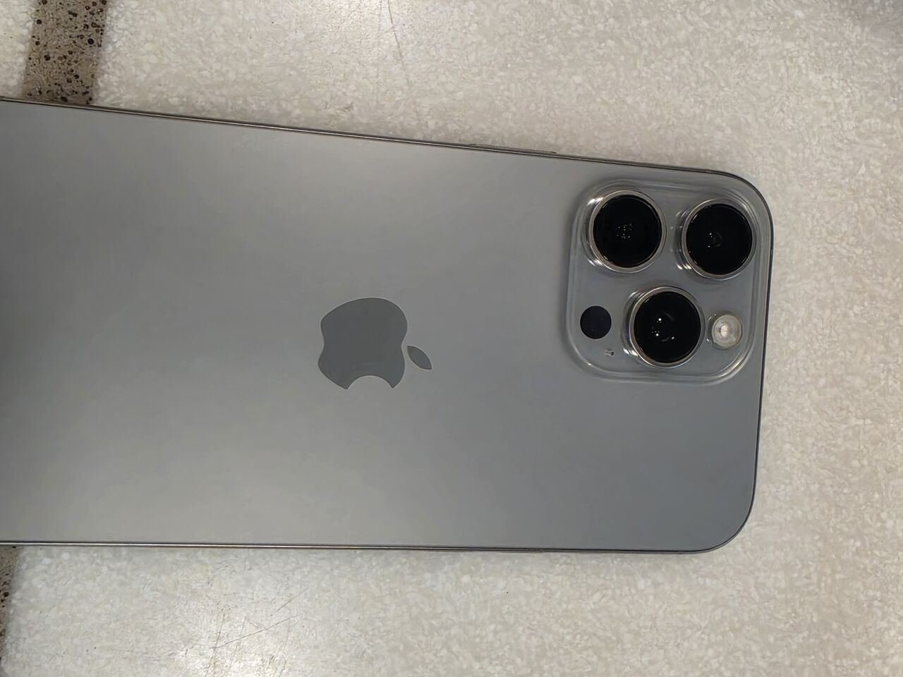 SAR 3200, IPhone 16 Pro Max