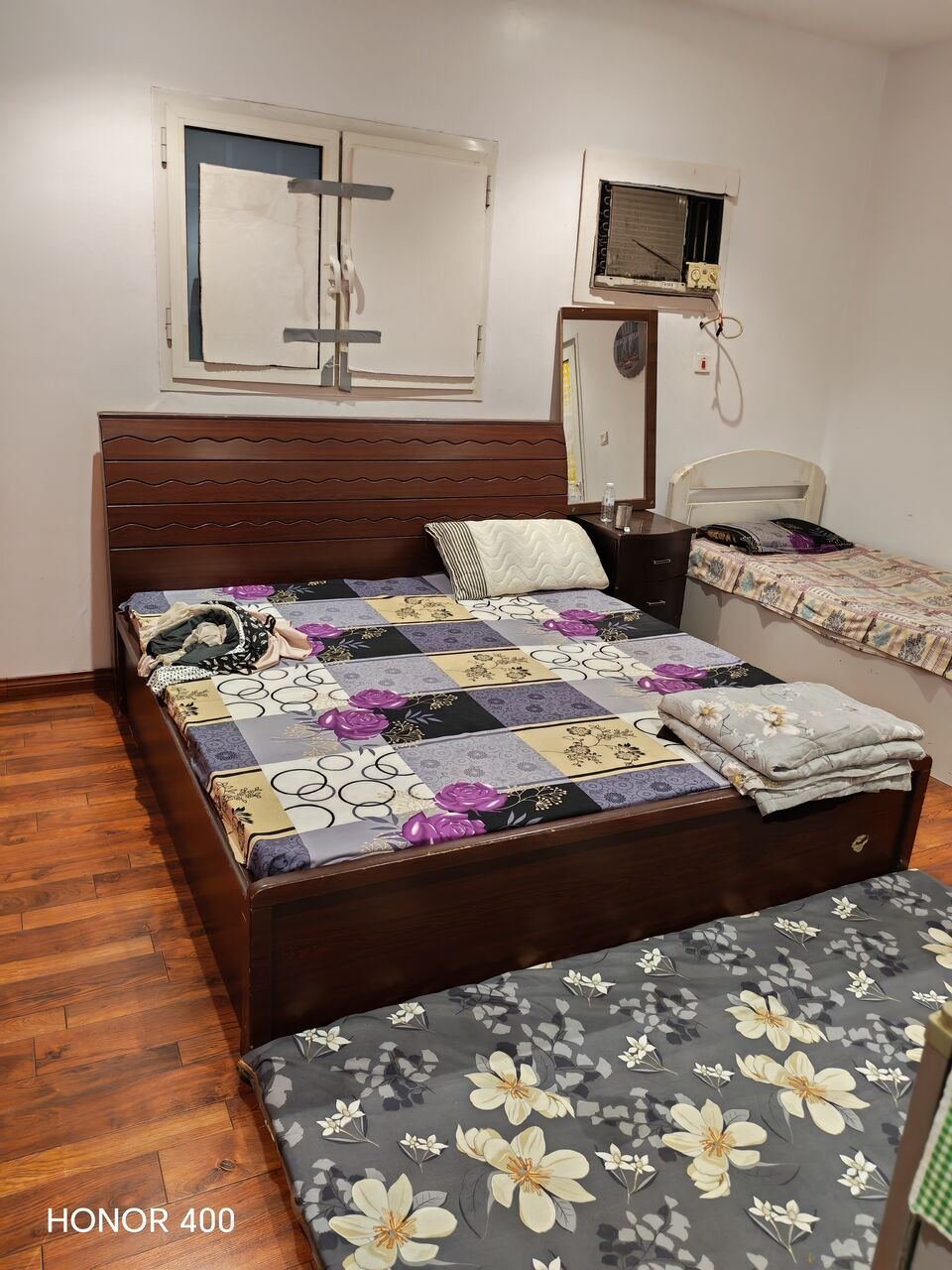 SAR 550/month, Furnished, Bed Space Available For Girl Only