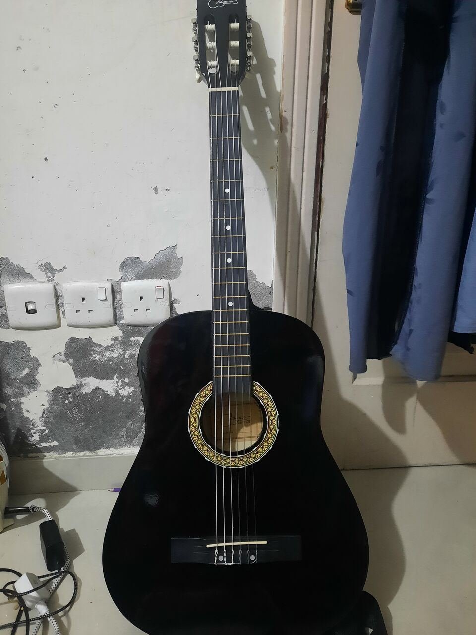 SAR 250, Classical Guitar