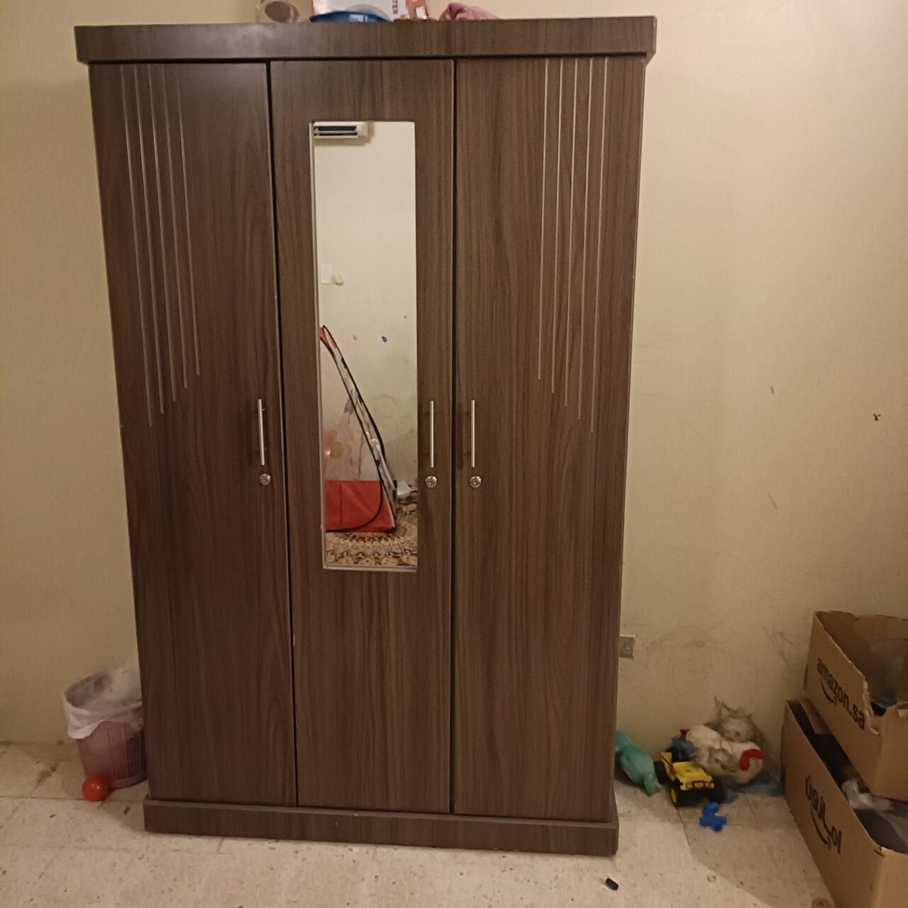 SAR 500, Items For Sales (furniture And Others)