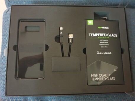 SAR 100, Samsung Galaxy Note 8 Accessories For Sale !!!