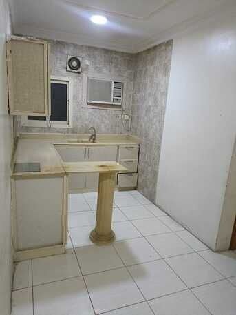 SAR 1200/month, 1 BR, 1 BHK Family Flat Semi Furnished Adama Dammam