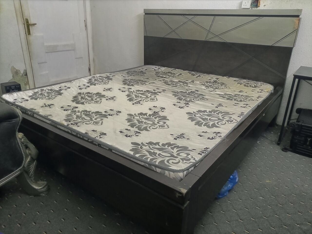 SAR 400, Double Bed With Mattress