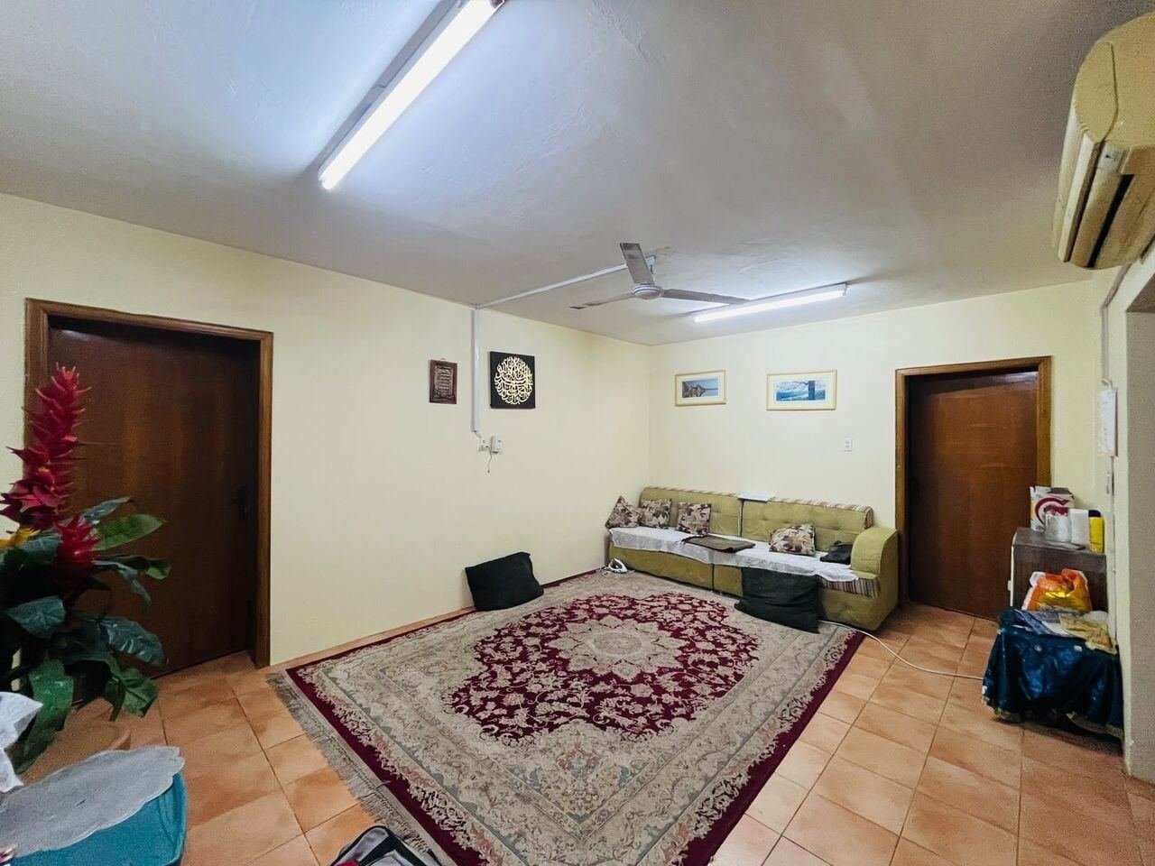 SAR 1300/month, Furnished, 3 BR, 3BHK Flat Available In Khaleej Dammam
