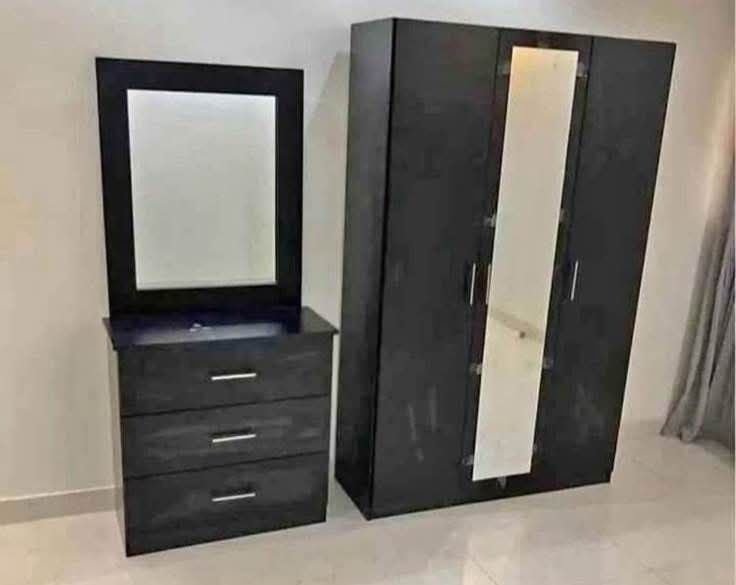 SAR 1, Brand New Stylish And Classic Wardrobe's Available