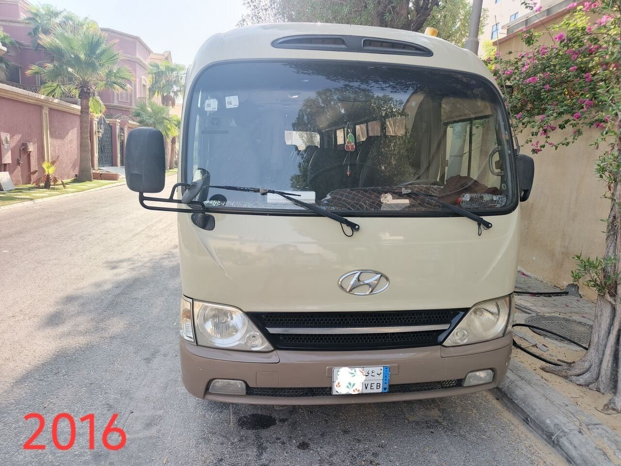 SAR 105000, Hyundai County Coaster On Duty 10k, 2016, Manual, 190000 KM,