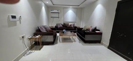 SAR 2000/year, Furnished, 1 BR, Room Available In Beautiful Appartment In A Prime Location