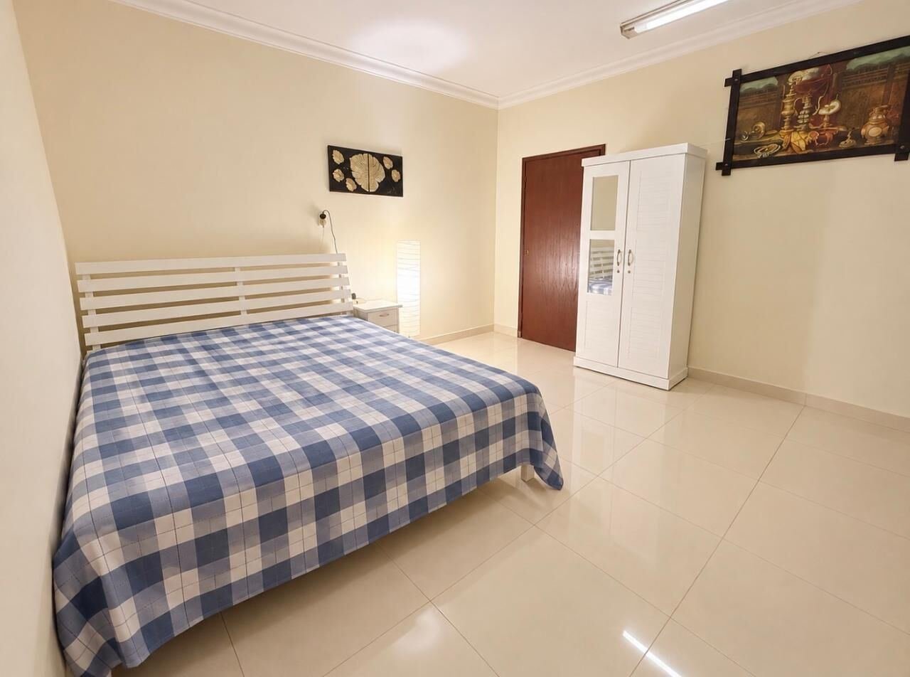 ROOM IN A FAMILY APARTMENT