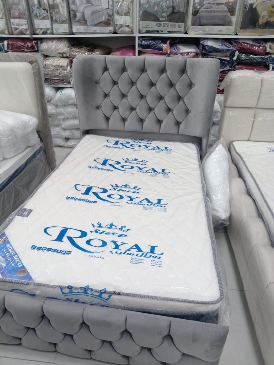 SAR 4, Premium Unique Beds With Modern Designed For Sale